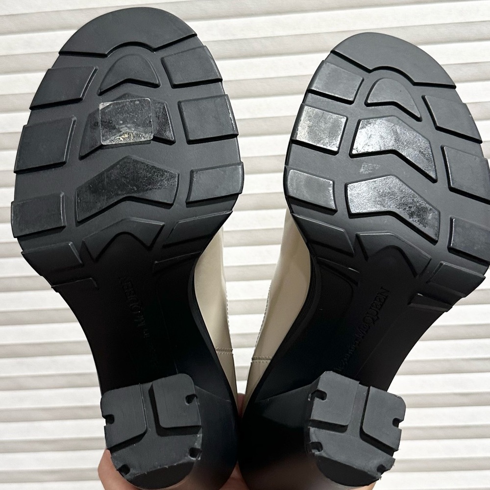 🌹ALEXANDER MCQUEEN🌹 Leather Chelsea Block-Heel Boots Size: 39 - Picture 14 of 14